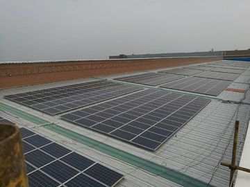 अच्छी कीमत 15° Solar Panel Roof Mounting Systems Aluminum 6005-T5 With High Stability Landscape ऑनलाइन