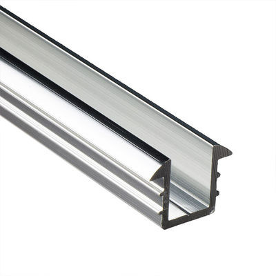 अच्छी कीमत Hot Galvanized 40-100 mm Customized U Beam Galvanized Steel Profile Steel Channel ऑनलाइन