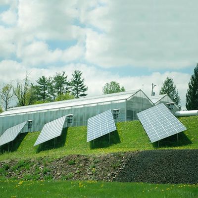 अच्छी कीमत Metal Frames Landscape or Portrait Solar Power System For Greenhouse ऑनलाइन